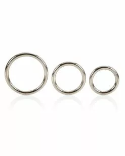 CalExotics Lot De 3 Cockrings En Métal Silver Ring 32 à 50mm 11 CalExotics Lot De 3 Cockrings En Métal Silver Ring 32 à 50mm -Cockrings Flexibles Soldes Boutique lot de 3 cockrings en metal silver ring 32 a 50mm 8