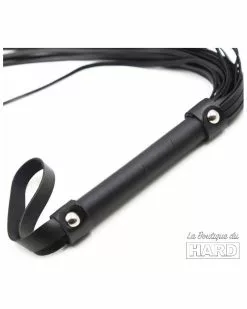 Correct Me Martinet Long Mega Flog 63cm Noir 16 Correct Me Martinet Long Mega Flog 63cm Noir -Cockrings Flexibles Soldes Boutique martinet long mega flog 63cm noir 6