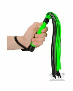 Ouch! Glow Martinet Phosphorescent Glow Flog 50cm 12 Ouch! Glow Martinet Phosphorescent Glow Flog 50cm -Cockrings Flexibles Soldes Boutique martinet phosphorescent glow flog 50cm 3