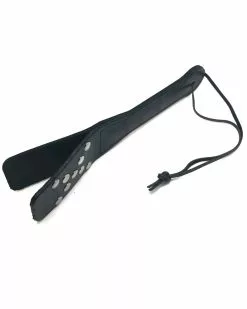 The Red Paddle En Cuir Avec Rivets Métal 25cm -Cockrings Flexibles Soldes Boutique paddle en cuir avec rivets metal 25cm 3